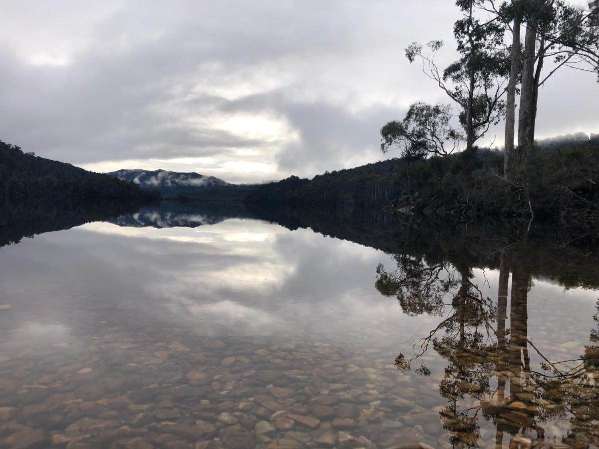 Tullah Lakeside Lodge Экстерьер фото