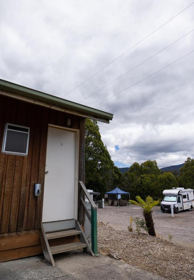 Tullah Lakeside Lodge Экстерьер фото