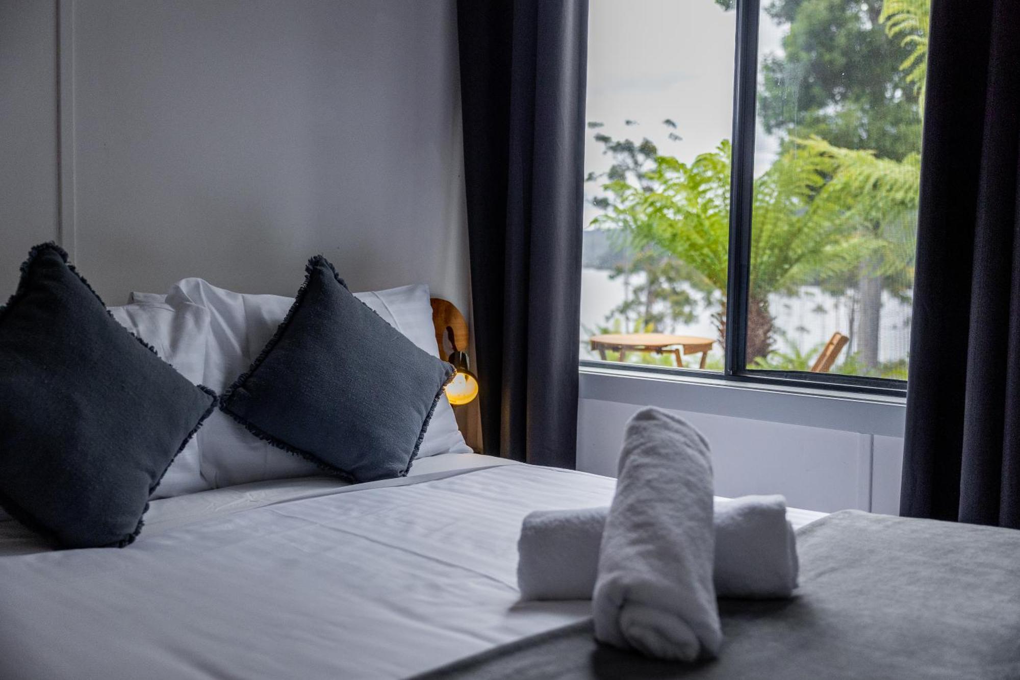 Tullah Lakeside Lodge Экстерьер фото