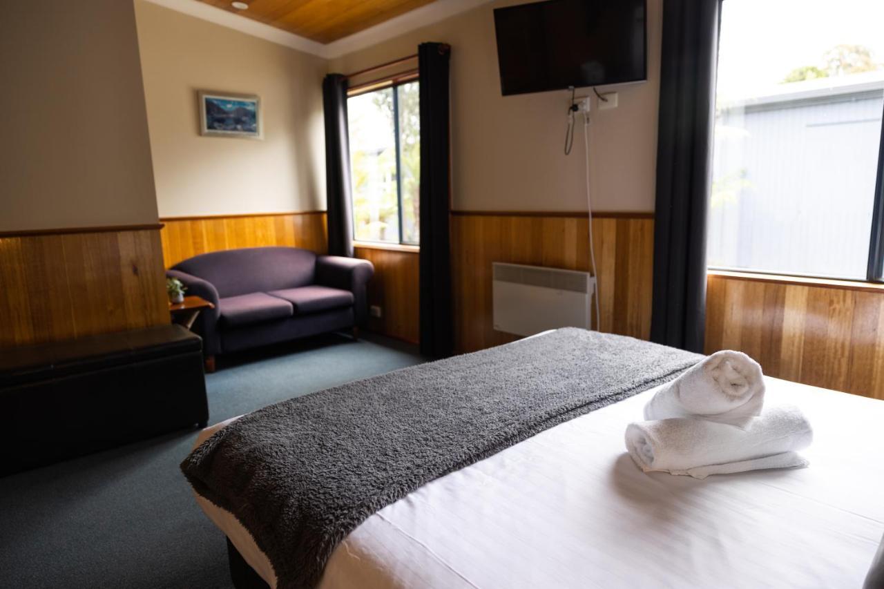 Tullah Lakeside Lodge Экстерьер фото